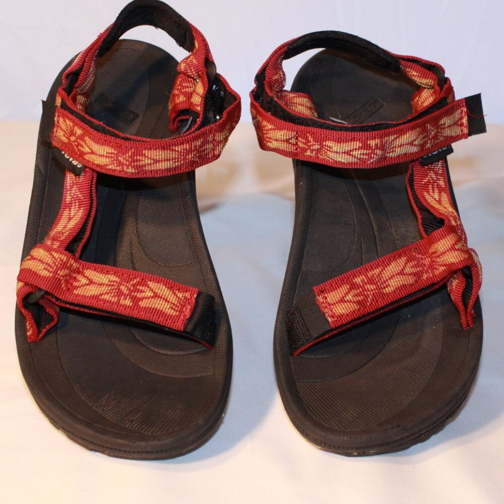 Teva Size 5 Hurricane 6294 Red & Orange Adjustable Strap Water Hiking Sandal